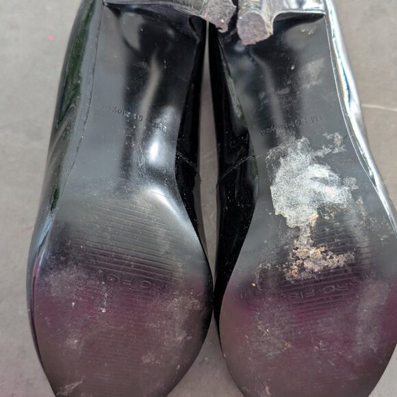 Black patent peep toe shoes - Picture 7 of 7